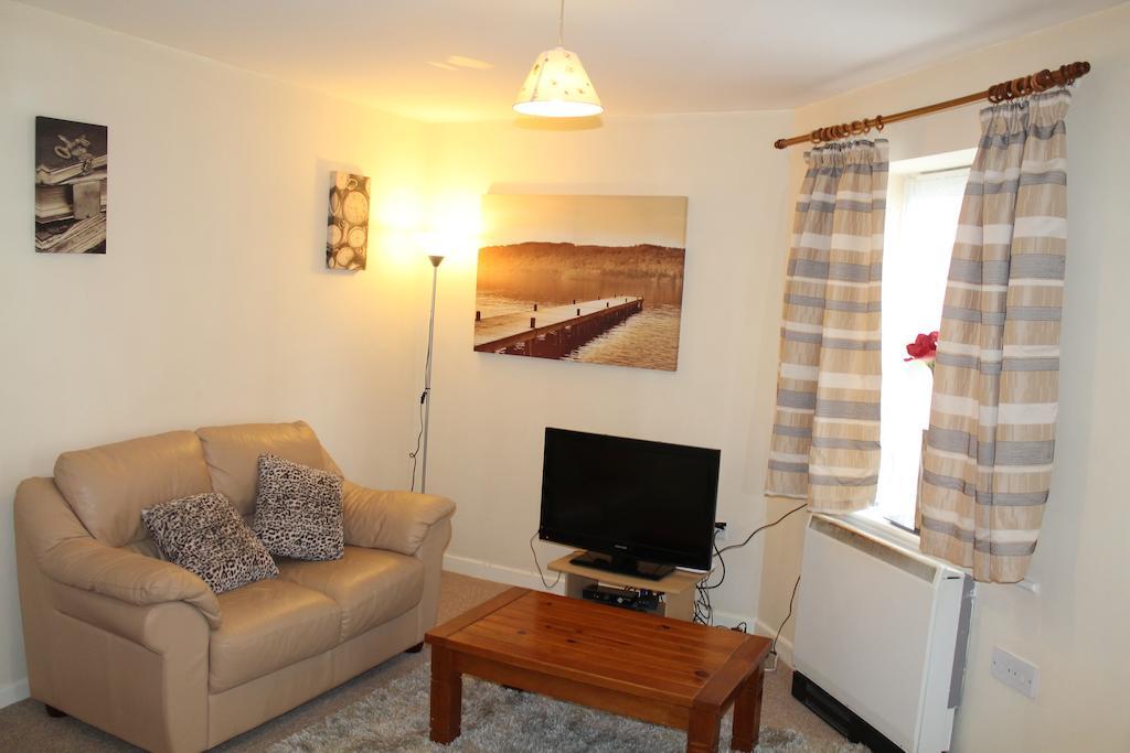Serviced Apartments Γουέξφορντ Δωμάτιο φωτογραφία